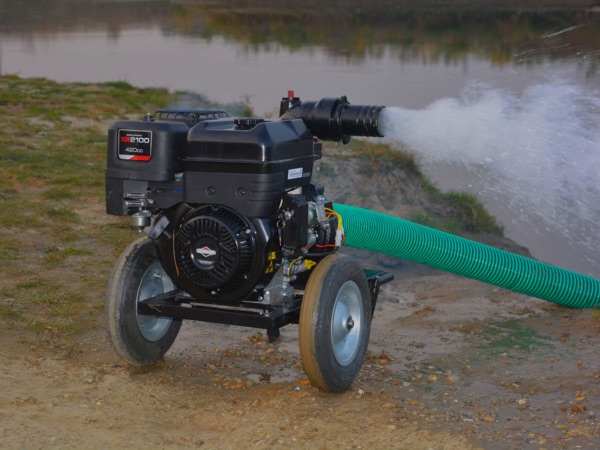 aparat de stropit Gardelina produs in Romania de Devax Motors
